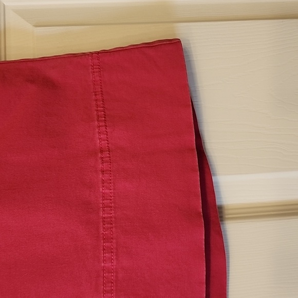 5 for $15 Pink skirt - Picture 4 of 8